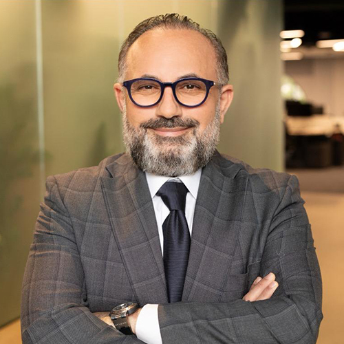 السيد أمجد العبداللات